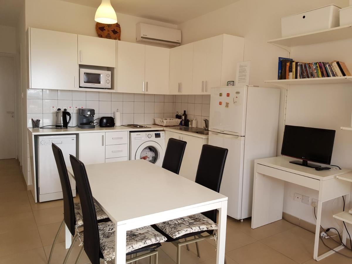 Ariadne Apt 103 -300M From Lighthouse Beach Paphos ภายนอก รูปภาพ
