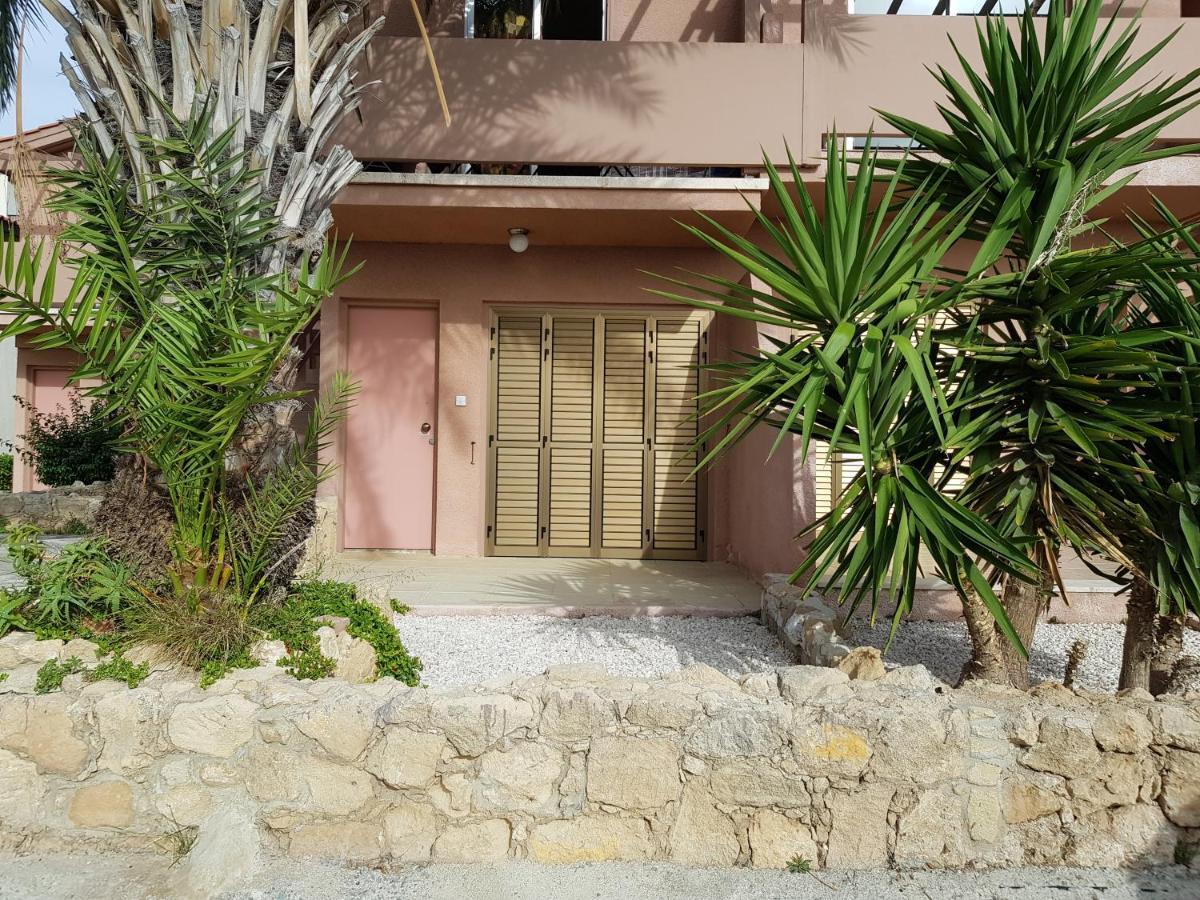 Ariadne Apt 103 -300M From Lighthouse Beach Paphos ภายนอก รูปภาพ