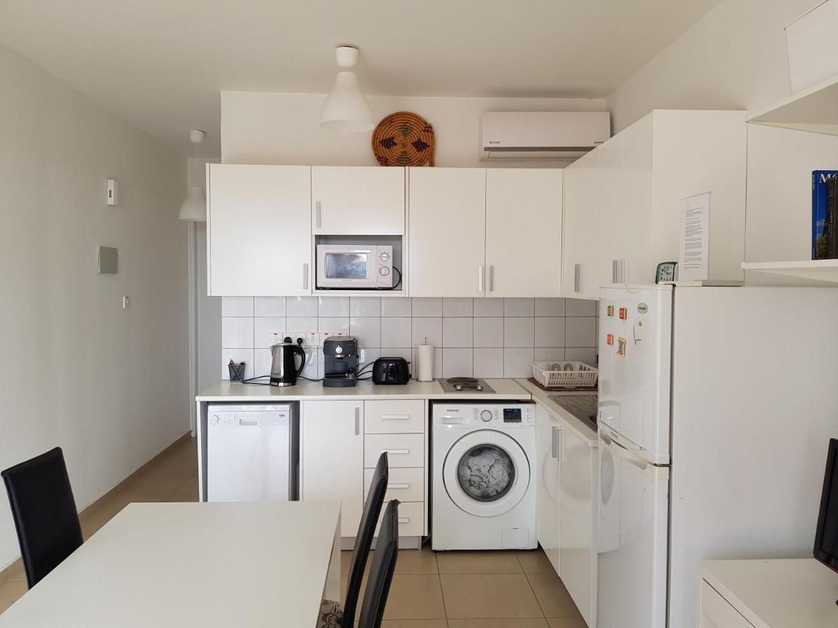 Ariadne Apt 103 -300M From Lighthouse Beach Paphos ภายนอก รูปภาพ